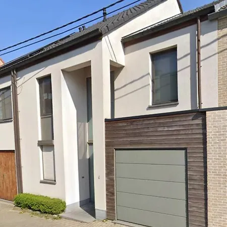 Oasis Near Brussels / Airport 别墅 *